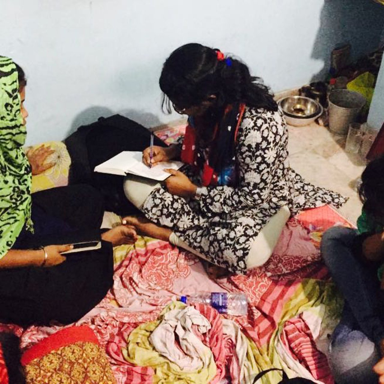 2019 02 Kolkata Rescue IJM caseworker with victims