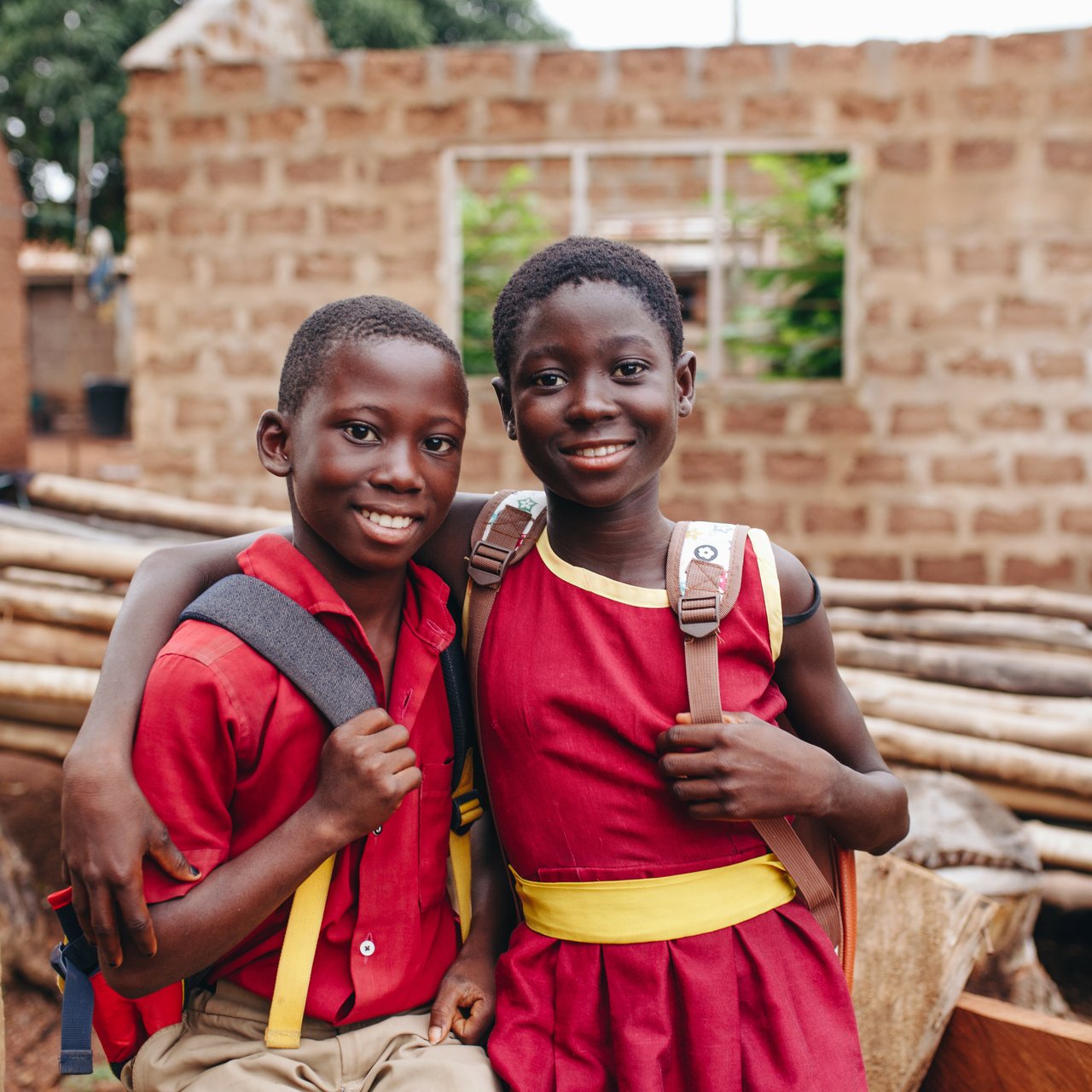 G 126 jpg 201907 ACC Ghanaian Children on Lake Stock Photos Approved for Full Use