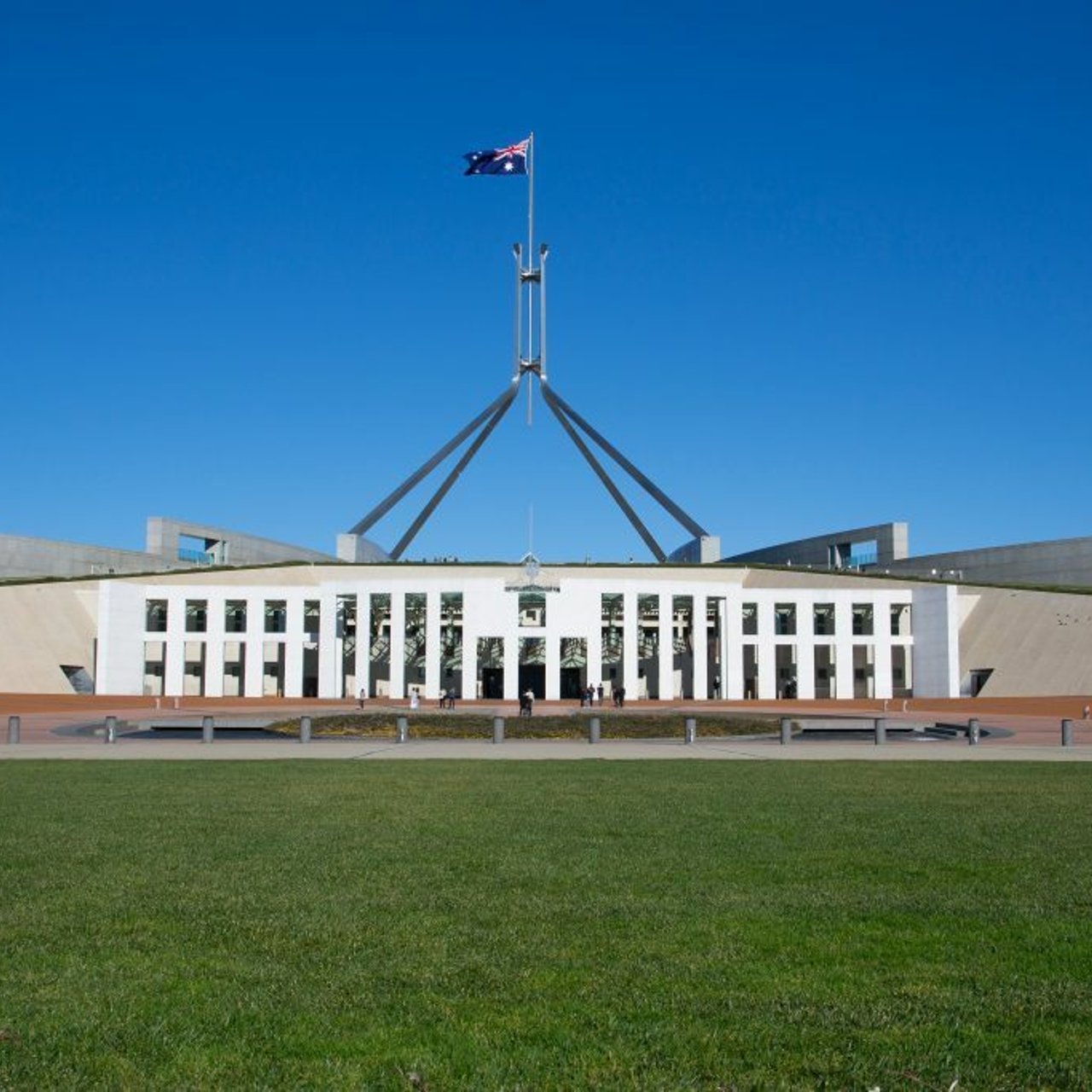 Parliament house canberra australia 235428 1024x683 1 1