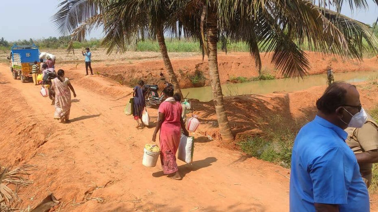 2021 04 21 Leaving the worksite jpg 202104 CHE Pudukottai Sugargane Farm Rescue Approved for Full Use