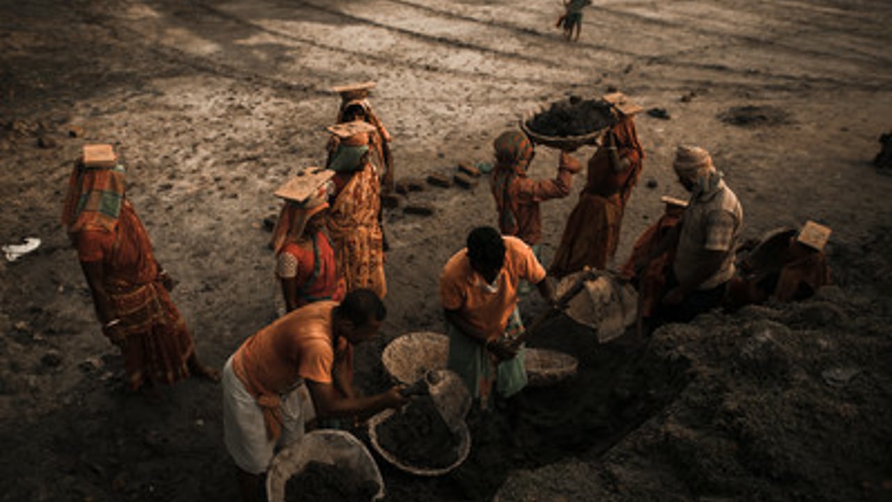 JS 20161107 9156 jpg 201611 Slavery India Brick Kiln Approved for Full Use